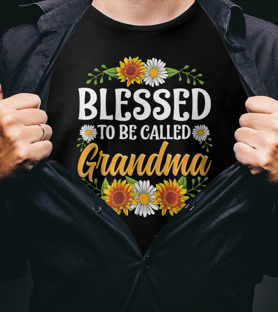 Blessed To Be Called Grandma Sunflower Daisy Floral T-Shirt