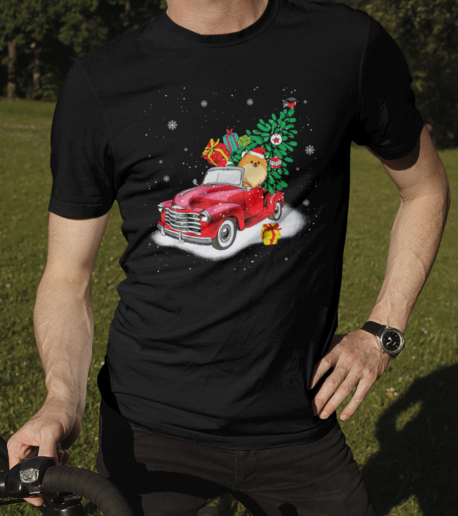 Pomeranian With Christmas Tree And Gifts In Red Truck Snow Scene T-Shirt