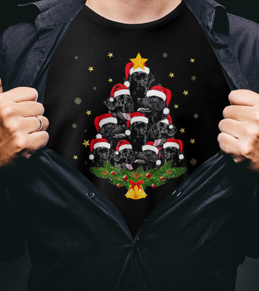 Black Labrador Santa Hats Christmas Tree With Star And Bells T-Shirt