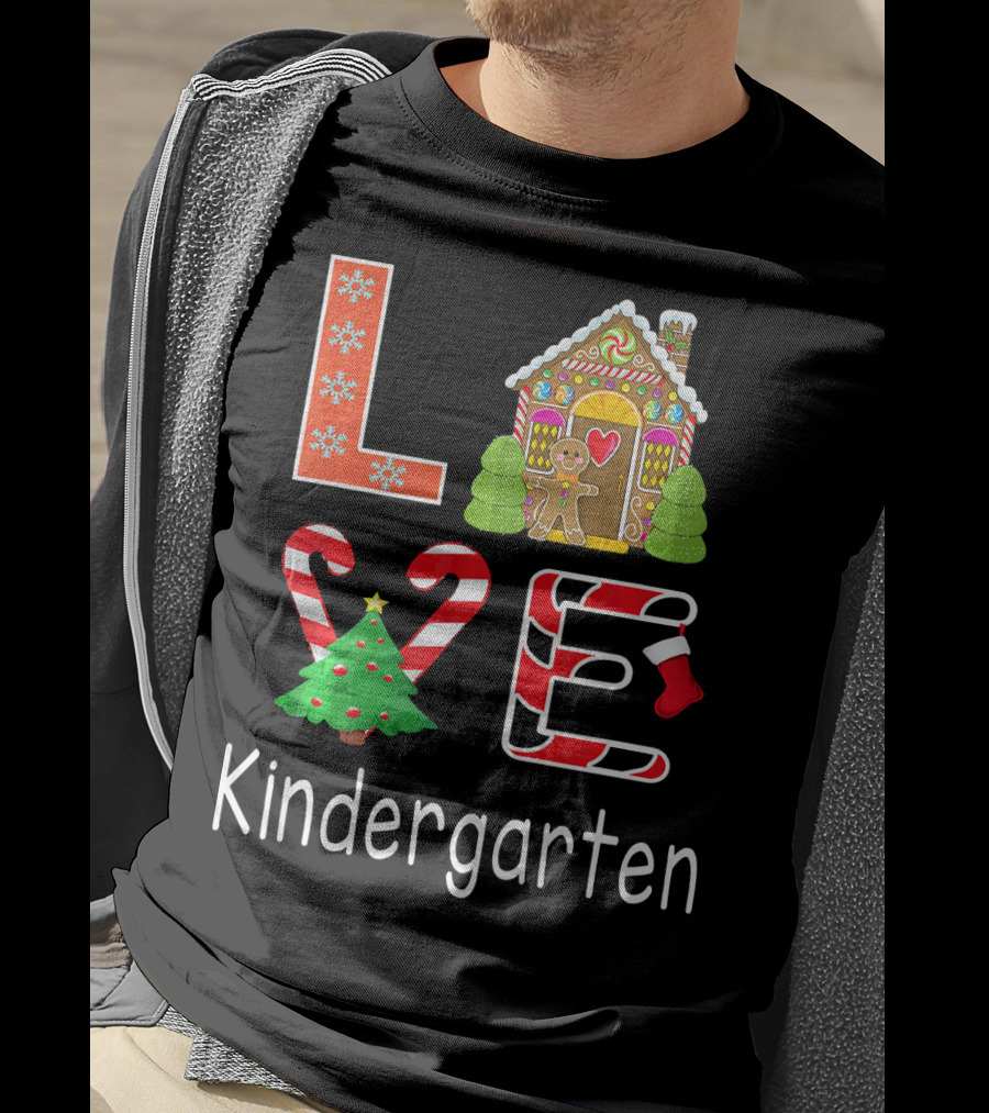 Love Kindergarten Christmas Candy Cane Gingerbread House T-Shirt