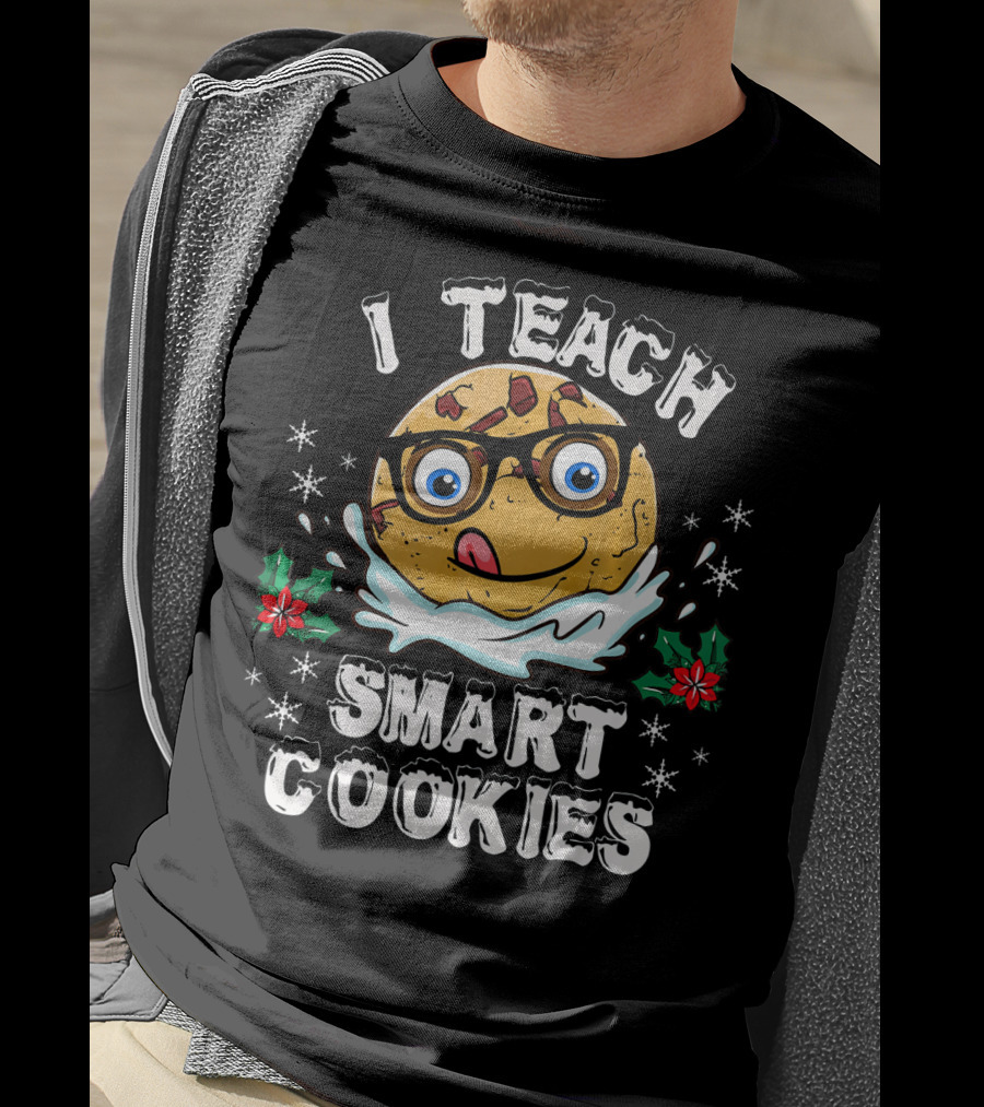 I Teach Smart Cookies Nerdy Christmas Cookie With Glasses And Snowflakes T-Shirt