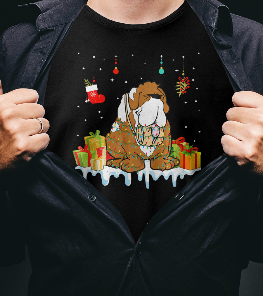 Christmas Bernard Dog With Presents And Festive Decorations T-Shirt