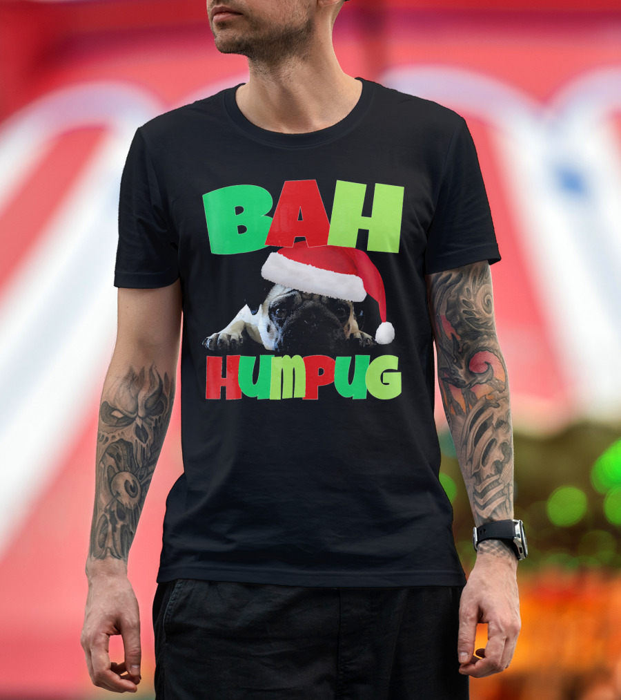 Bah Humpug Santa Hat Funny Grumpy Pug T-Shirt