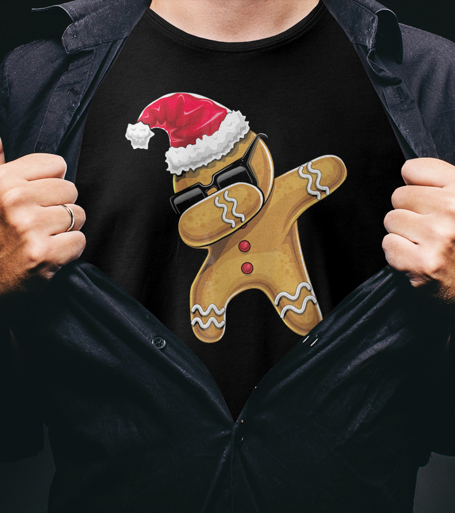 Santa Hat Dabbing Gingerbread Man Holiday Baking T-Shirt