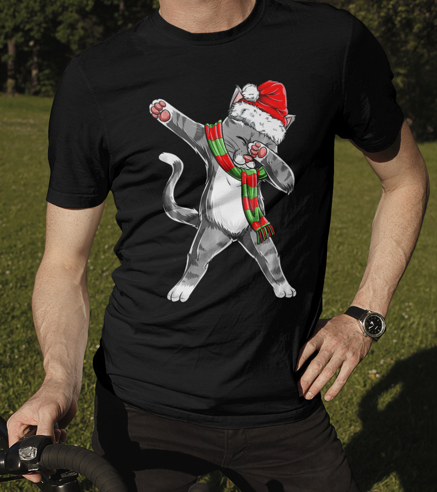 Dabbing Cat Santa Christmas Kids Bo Kitty Santa Hat Green Red Scarf T-Shirt
