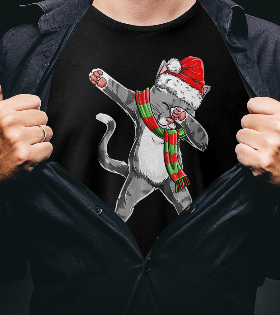 Dabbing Cat Santa Christmas Kids Bo Kitty Santa Hat Green Red Scarf T-Shirt