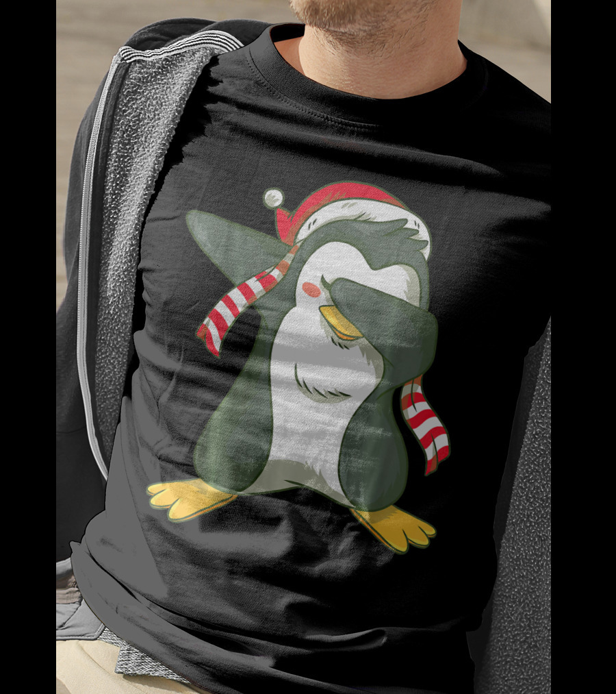 Dabbing Penguin Dab Dance Santa Hat Christmas T-Shirt