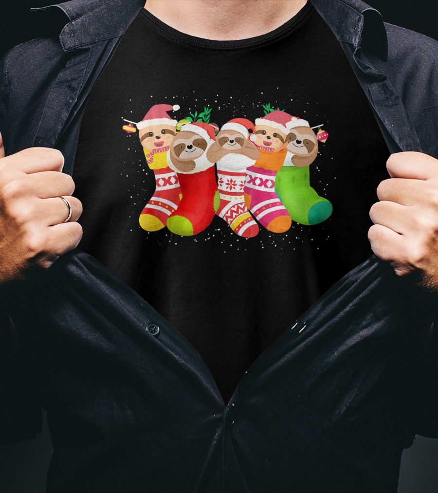 Cute Sloth Christmas Socks Xmas Mer Snuggly Festive Stockings T-Shirt