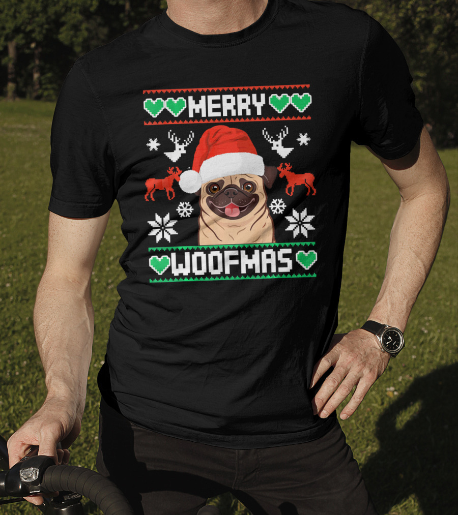 Merry Woofmas Christmas Xmas Santa Claus Dog Reindeer Pug In Santa Hat With Snowflakes And Green Hearts T-Shirt