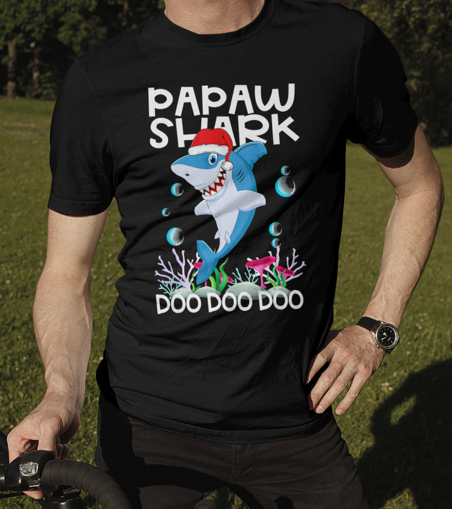 Papaw Shark Doo Doo Doo Santa Hat Coral Bubbles T-Shirt