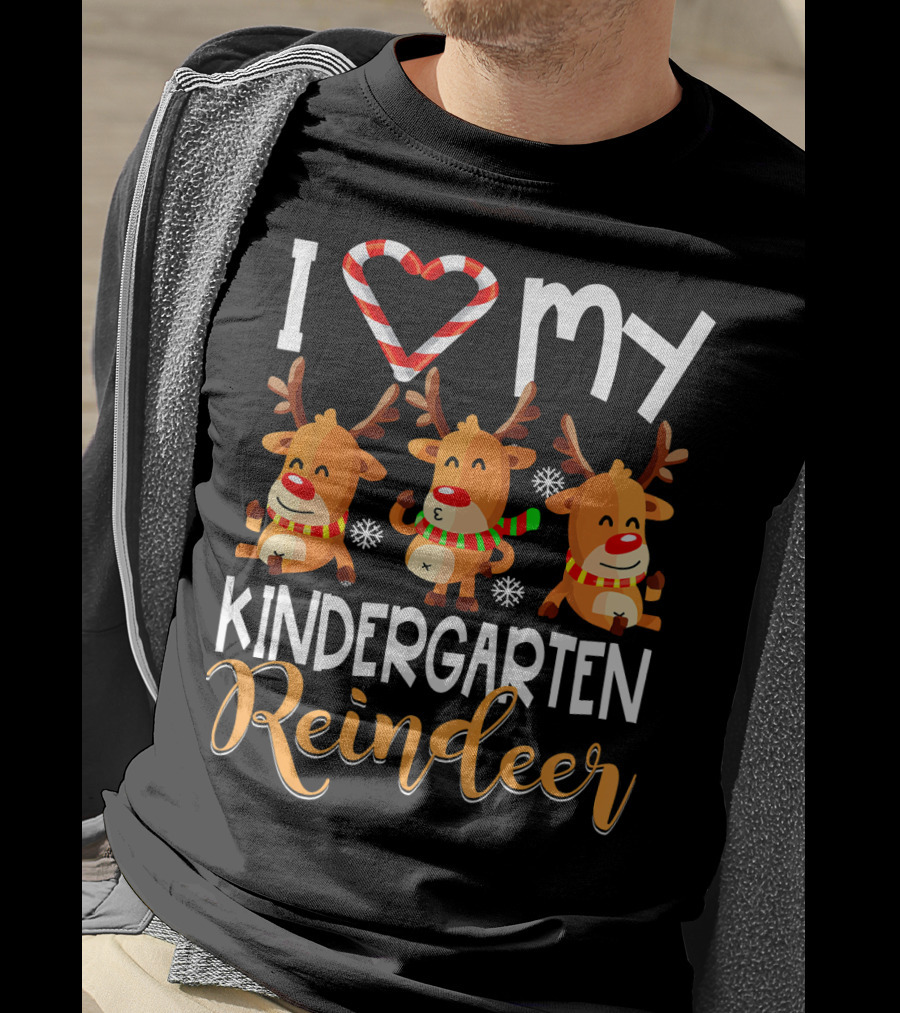 I Love My Kindergarten Reindeer Christmas Festive Joyful Antlered Friends T-Shirt
