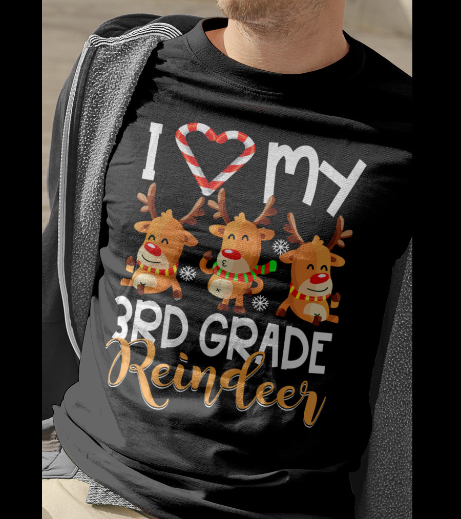 I Love My 3rd Grade Reindeer Christmas Design With Candy Cane Heart And Cute Reindeer Trio T-Shirt