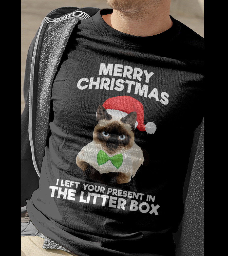 Merry Christmas I Left Your Present In The Litter Box Cat Santa Hat Bow Tie T-Shirt
