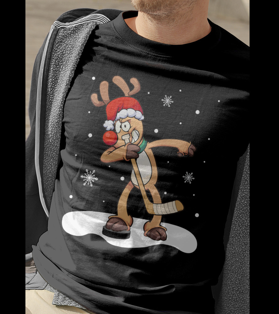 Funny Dabbing Reindeer Playing Ice Hockey Xmas Snowflakes T-Shirt