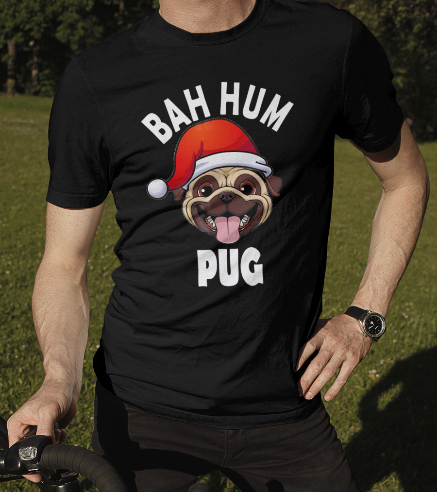 BAH HUM PUG Christmas Pug Lover Santa Hat T-Shirt
