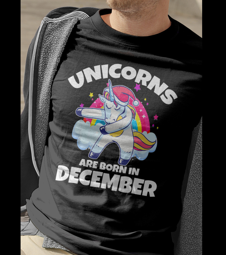 Unicorns Are Born In December Dabbing Unicorn Rainbow Stars Santa Hat T-Shirt