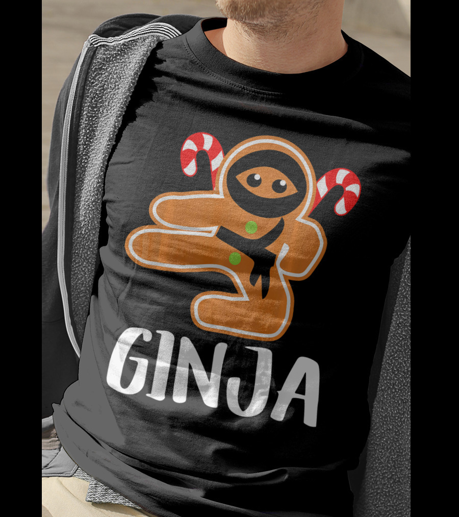 Ginja Ninja Warrior Gingerbread Man With Candy Canes T-Shirt