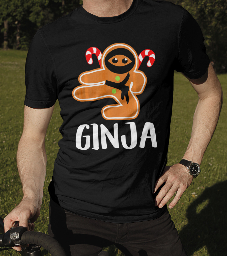 Ginja Ninja Warrior Gingerbread Man With Candy Canes T-Shirt