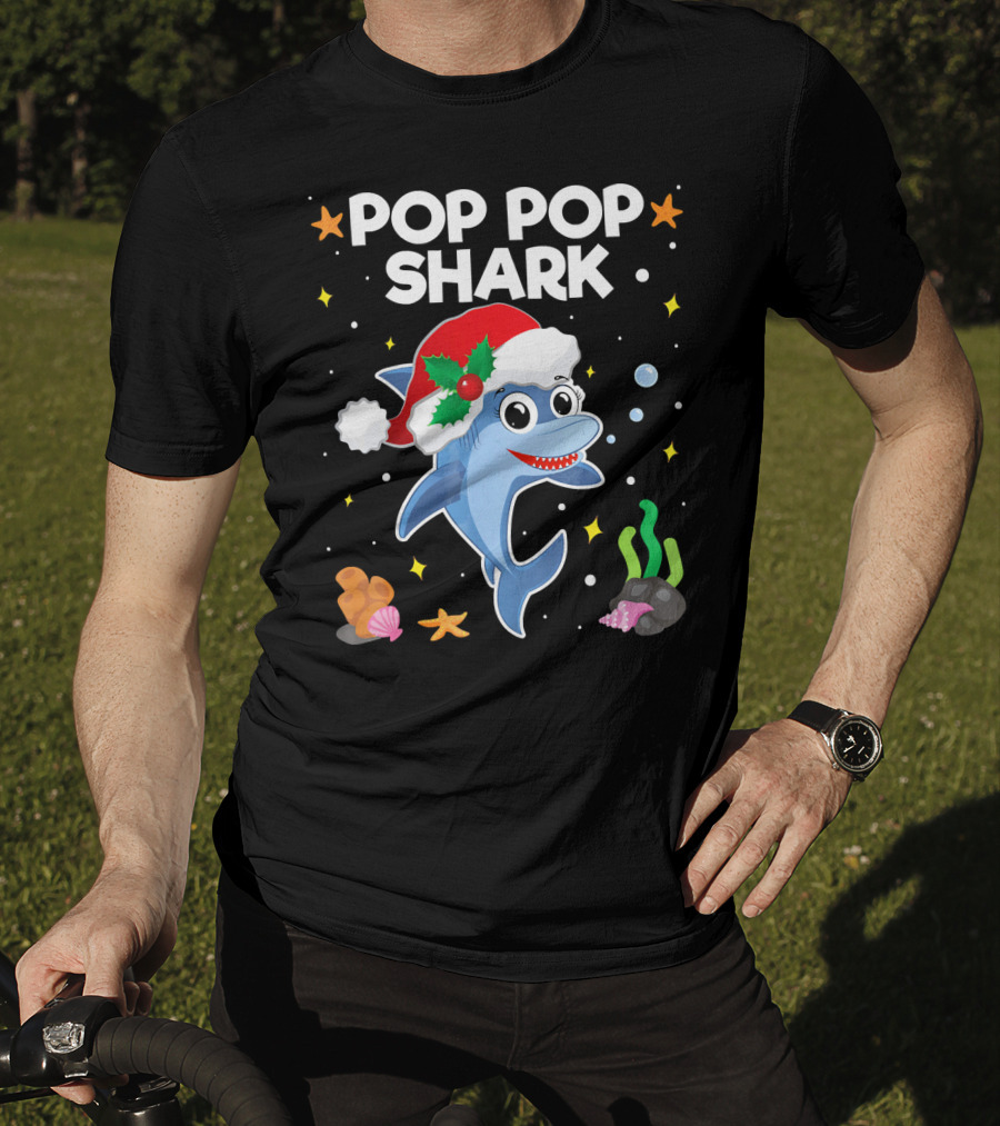 Pop Pop Shark Santa Christmas Grandpa Grandma Ocean T-Shirt