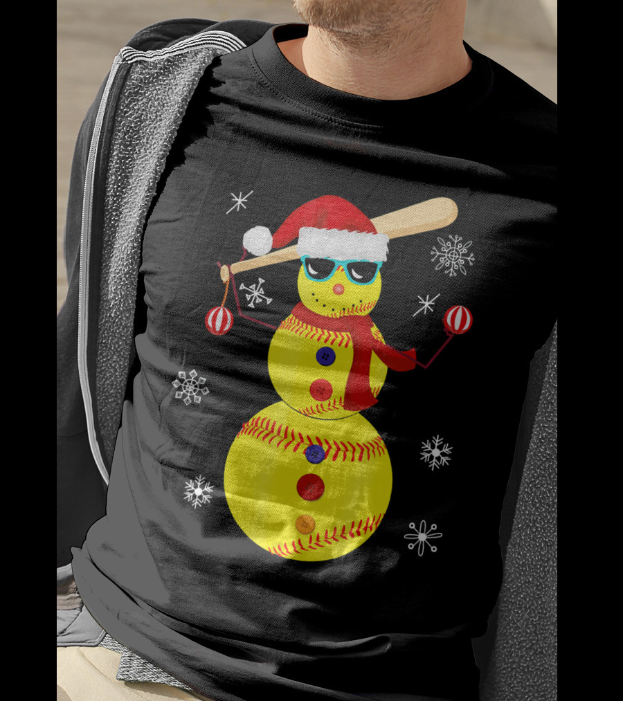 Christmas Softball Snowman With Bat And Santa Hat T-Shirt