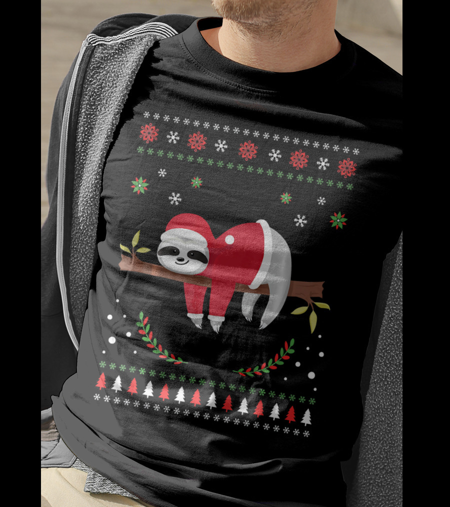 Sloth Christmas Holiday Sloth Santa Hat Snowflakes Festive Tree T-Shirt
