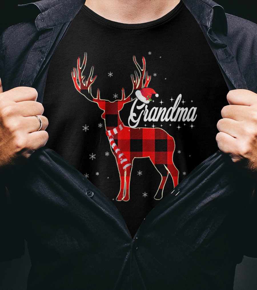 Grandma Reindeer Plaid With Santa Hat And Snowflakes T-Shirt