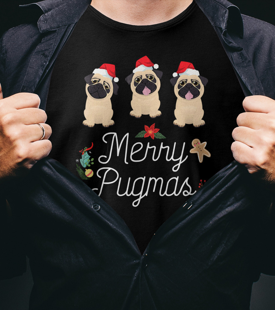 Merry Pugmas Christmas Pugs With Santa Hats And Holiday Decorations T-Shirt
