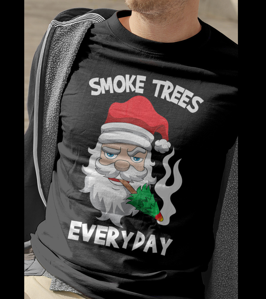 Smoke Trees Everyday Santa Claus Smokin Christmas T-Shirt