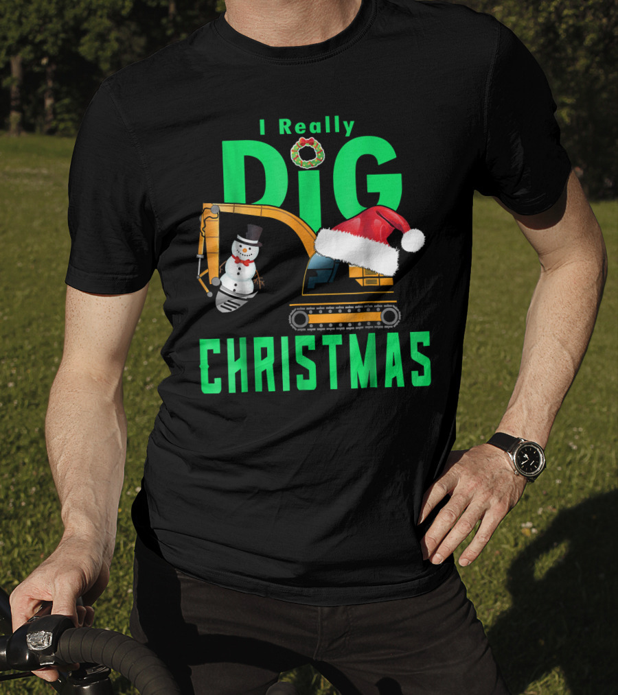 I Really Dig Christmas Snowman Santa Hat Excavator T-Shirt
