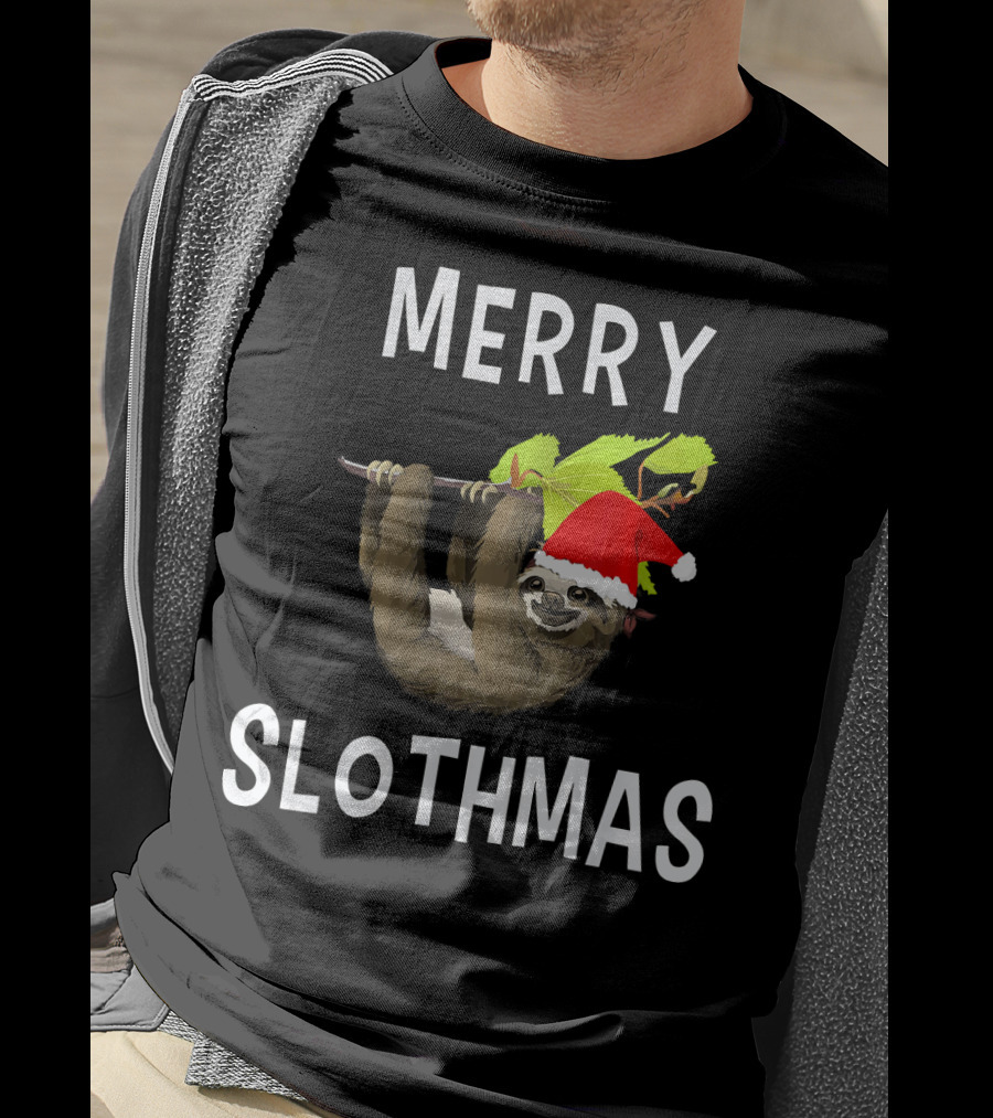 Merry Slothmas Hanging Sloth In Santa Hat With Leaves T-Shirt