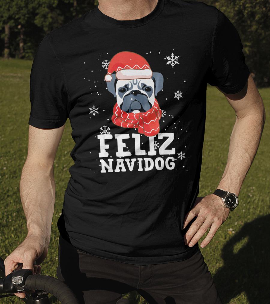Feliz Navidog Pug Dog With Santa Hat And Scarf Snowflakes T-Shirt