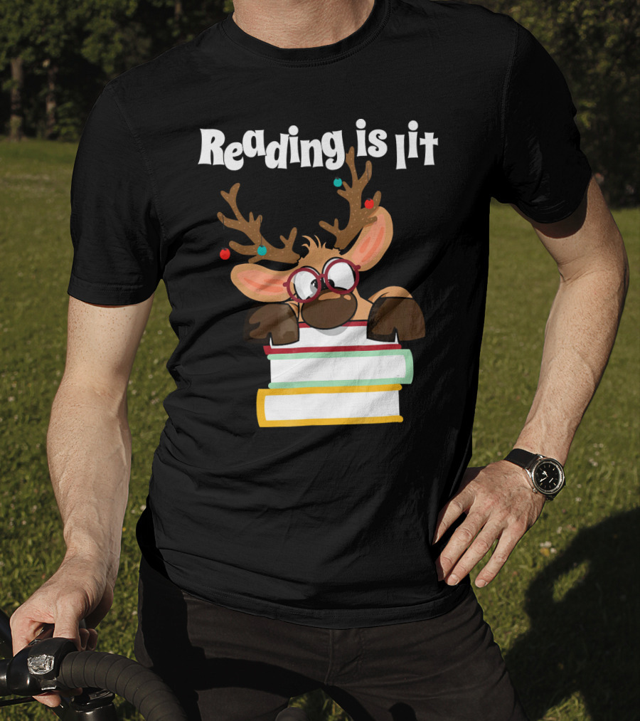 Reading Is Lit Reindeer With Books And Glasses T-Shirt