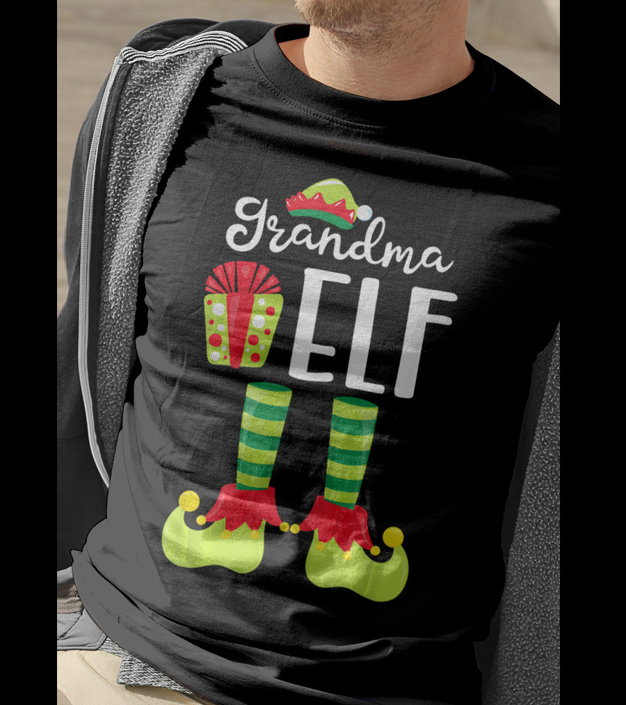 Grandma Elf Family Christmas Elf T-Shirt
