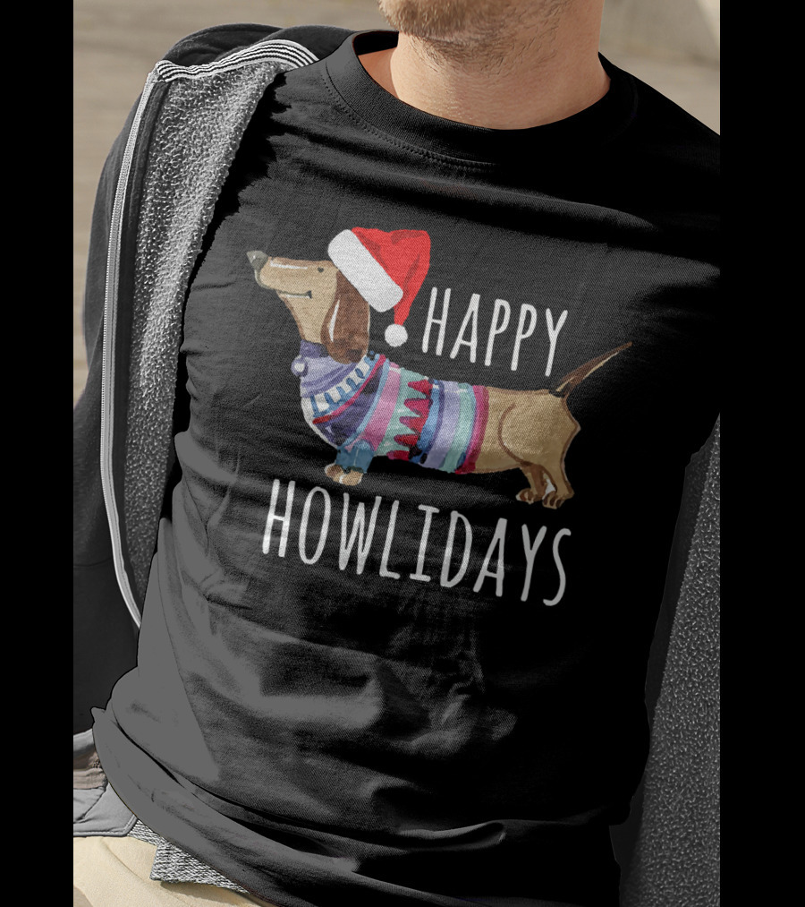 Happy Howlidays Christmas Dog Dachshund Wearing Santa Hat T-Shirt