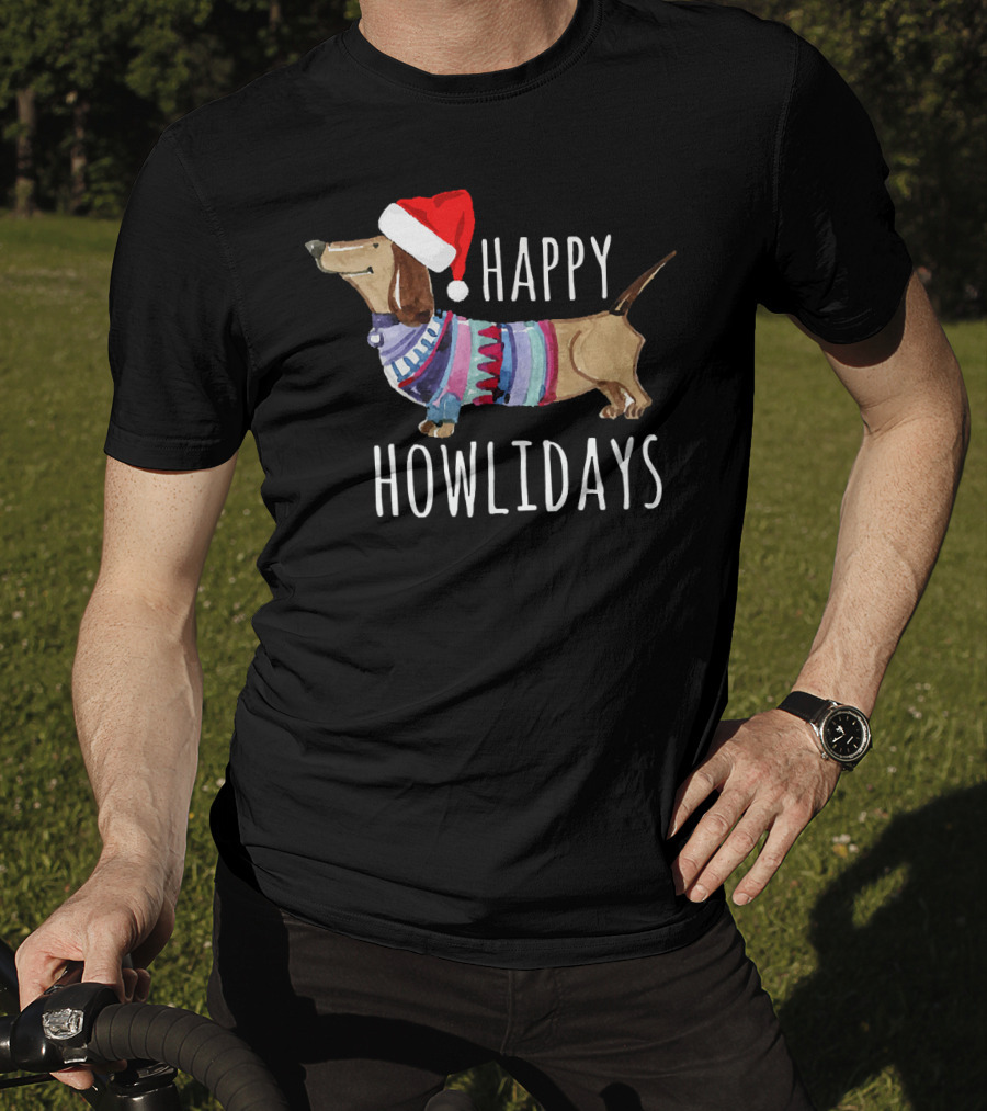 Happy Howlidays Christmas Dog Dachshund Wearing Santa Hat T-Shirt