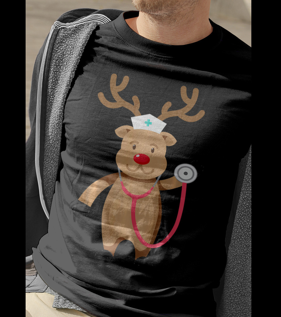 Nurse Reindeer With Stethoscope And Hat T-Shirt