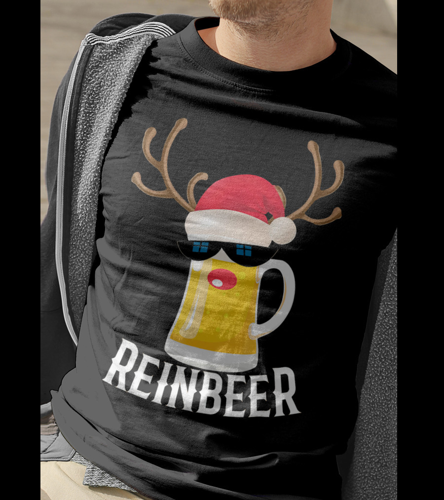 Reindeer Beer Christmas Funny Drinking Reinbeer Santa Hat T-Shirt