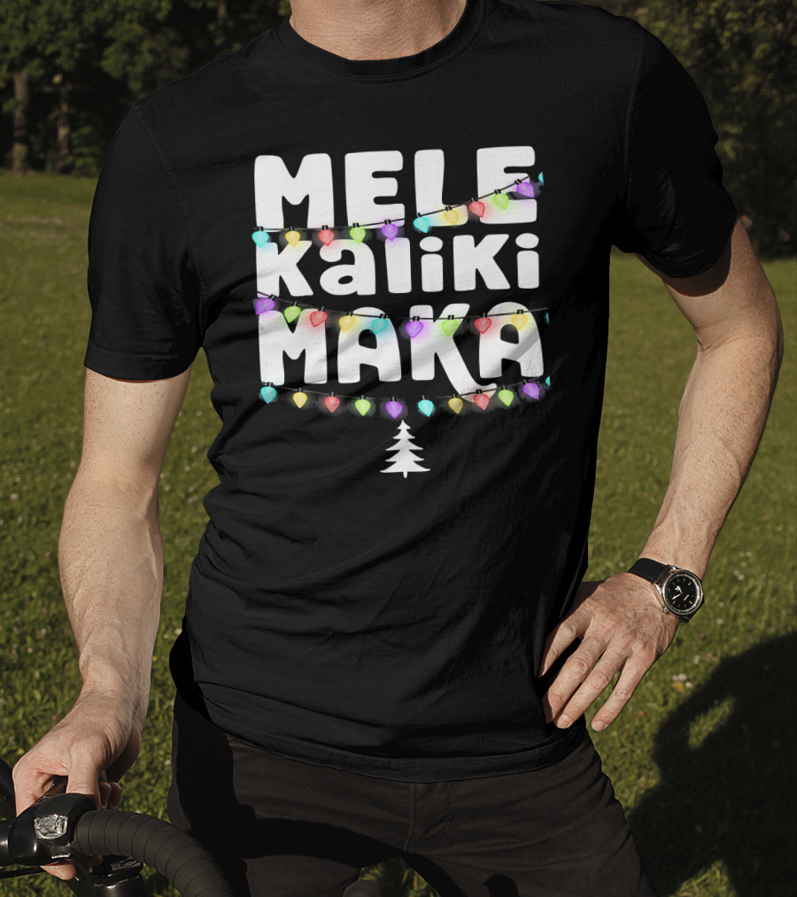 Mele Kalikimaka Hawaiian Christmas Festive Lights Tree T-Shirt
