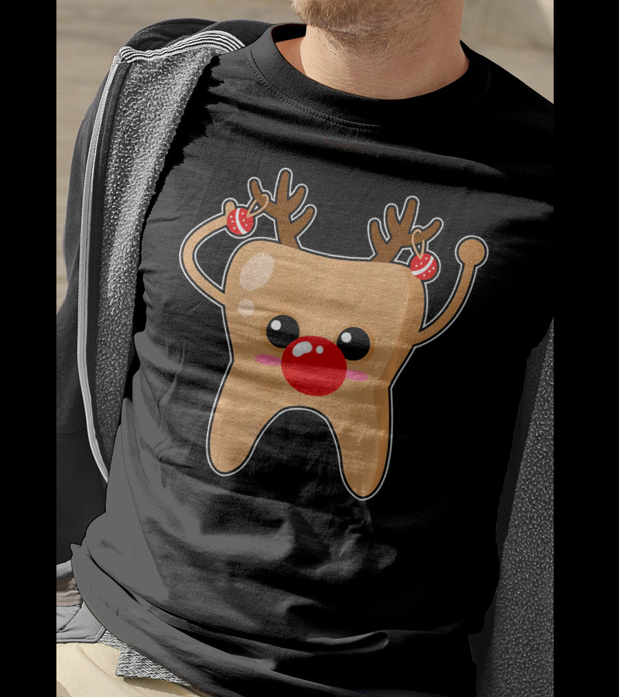 Tooth Emoji Reindeer With Antlers And Red Nose Costume T-Shirt