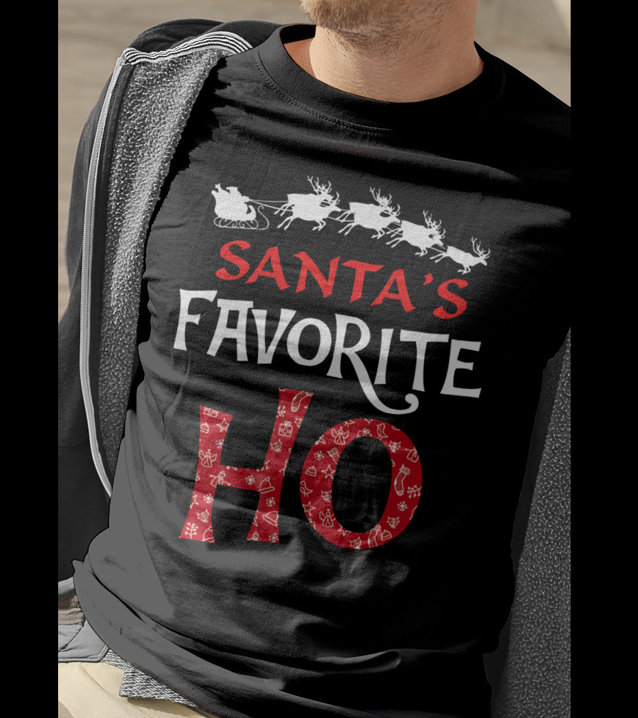 Santa's Favorite Ho Reindeer Sleigh Christmas Holiday T-Shirt