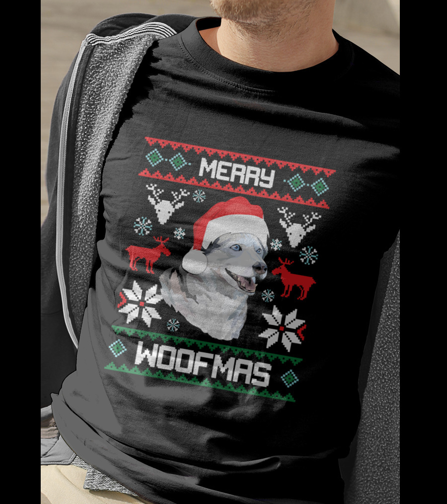 Merry Woofmas Siberian Husky Dog In Santa Hat With Reindeer And Snowflakes T-Shirt
