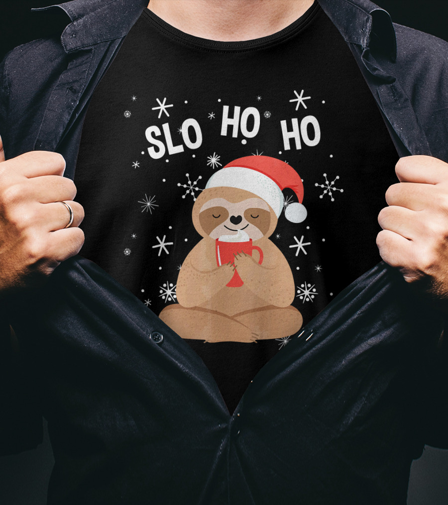 Slo Ho Ho Merry Slothmas Christmas Sloth Santa Hat T-Shirt