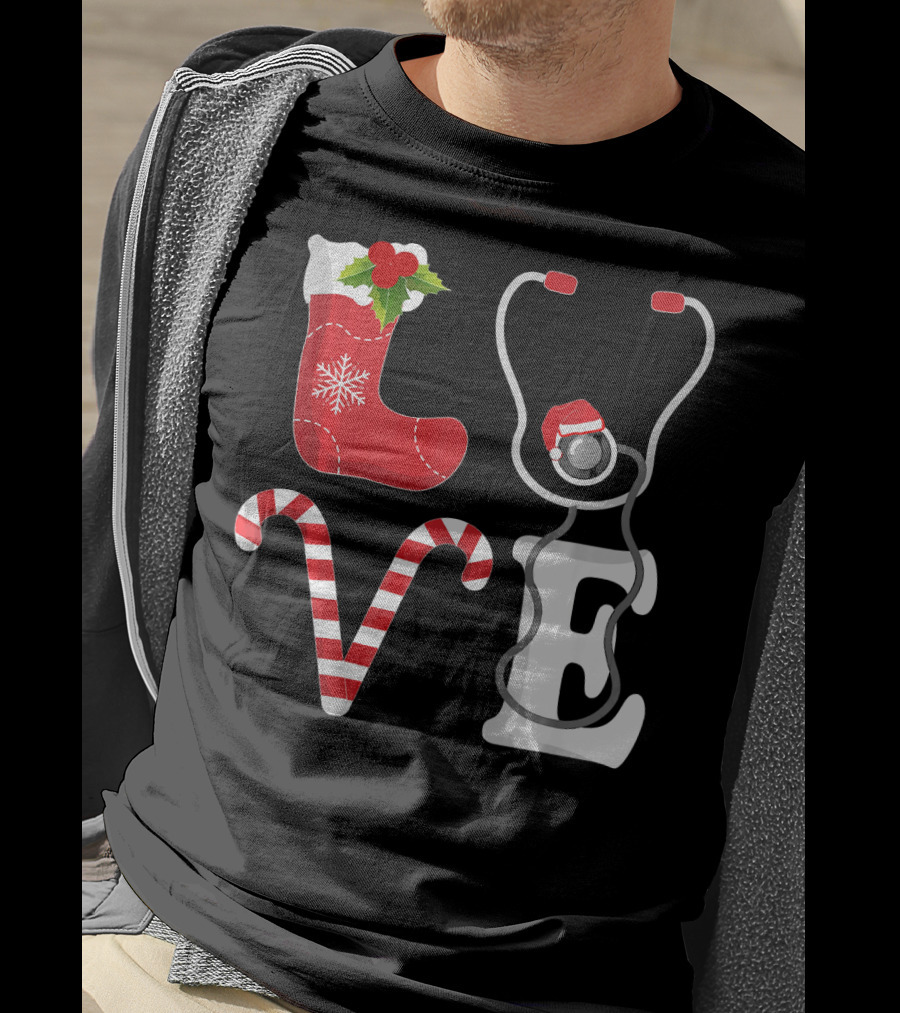 Christmas Nurse Love Santa Stethoscope T-Shirt