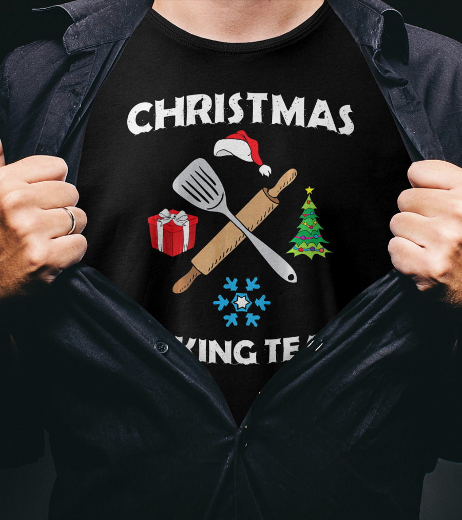 Christmas Baking Team Santa Hat Spatula Rolling Pin Tree Gift Snowflakes T-Shirt