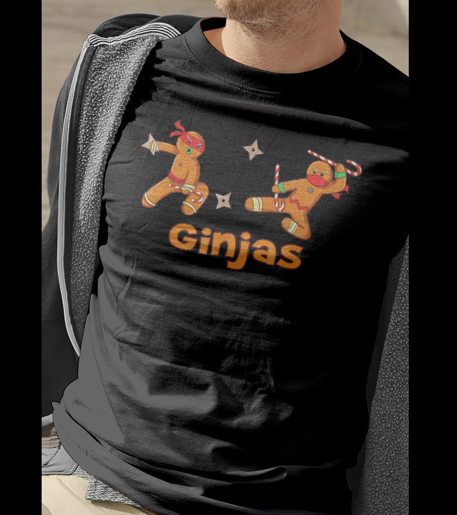 Ginjas Fighting Candy Cane Crew Gingerbr Ninja Gingerbread Cookies T-Shirt