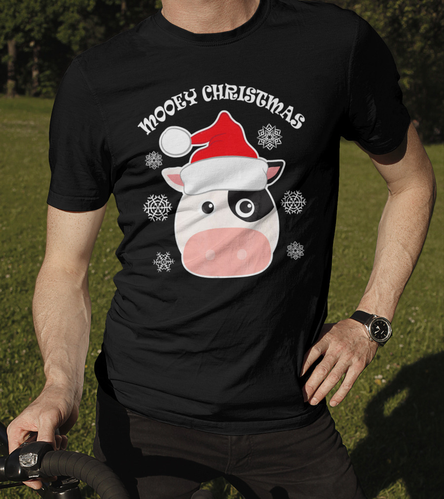 Mooey Christmas Cow Santa Hat Snowflakes T-Shirt