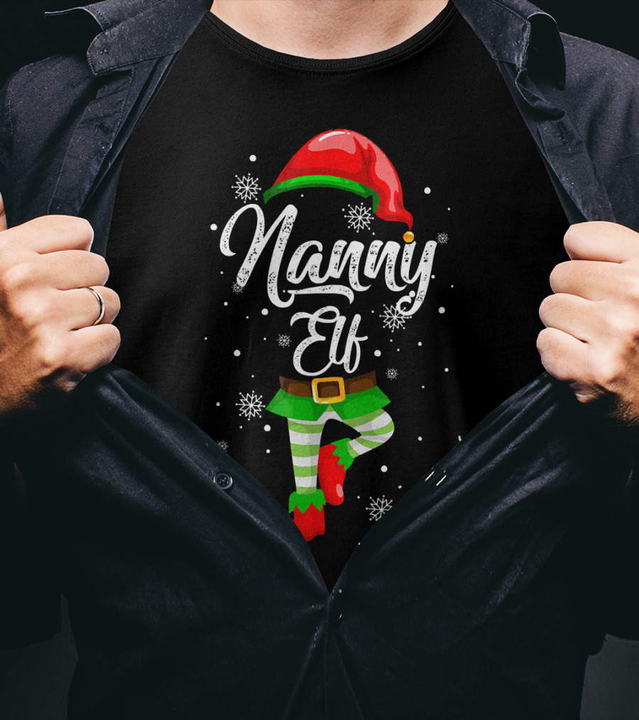 Nanny Elf Festive Christmas Snowflakes T-Shirt