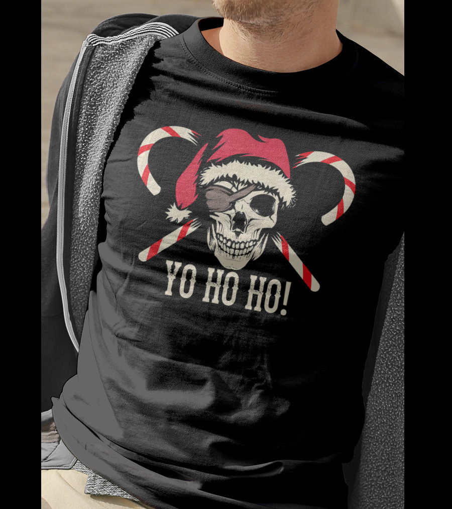 Yo Ho Ho Christmas Skull With Pirate Candy Canes T-Shirt