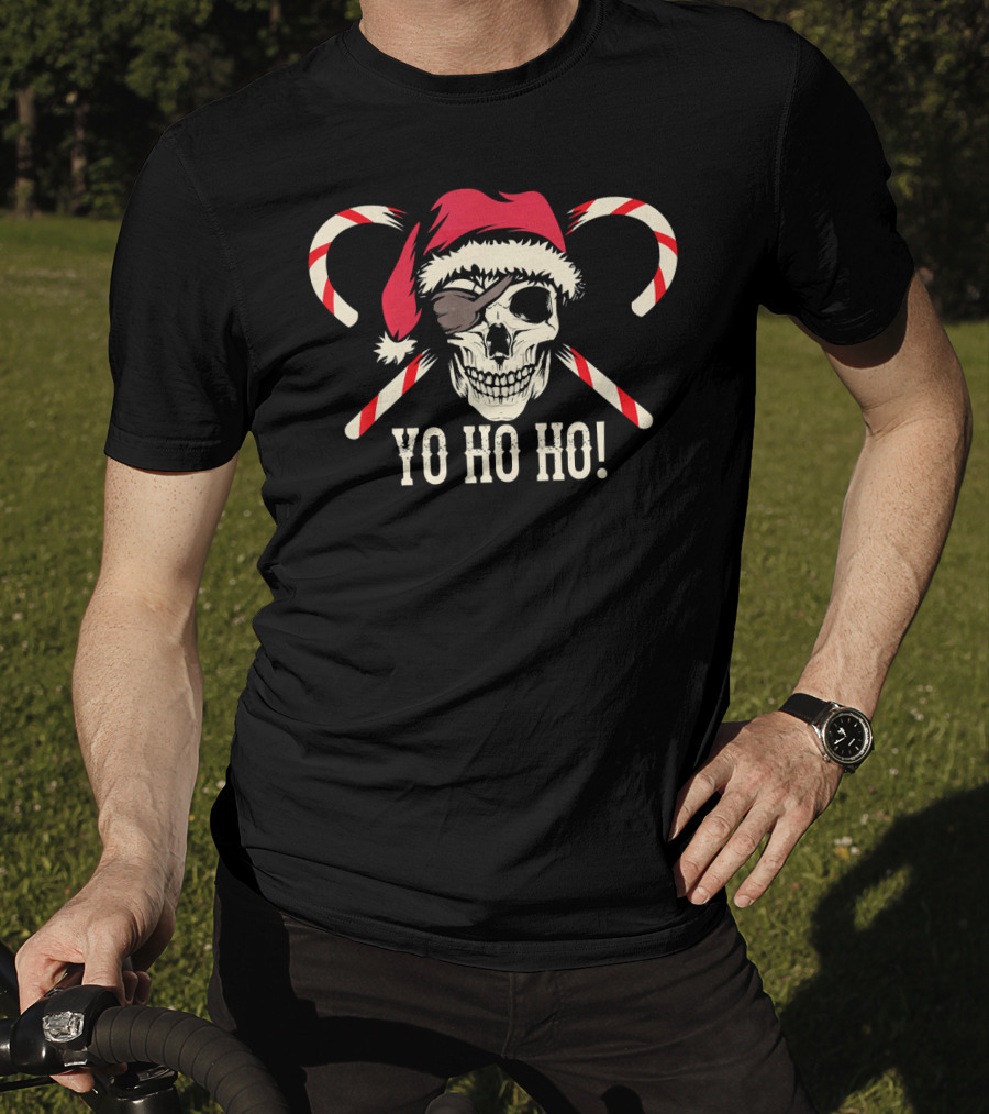 Yo Ho Ho Christmas Skull With Pirate Candy Canes T-Shirt