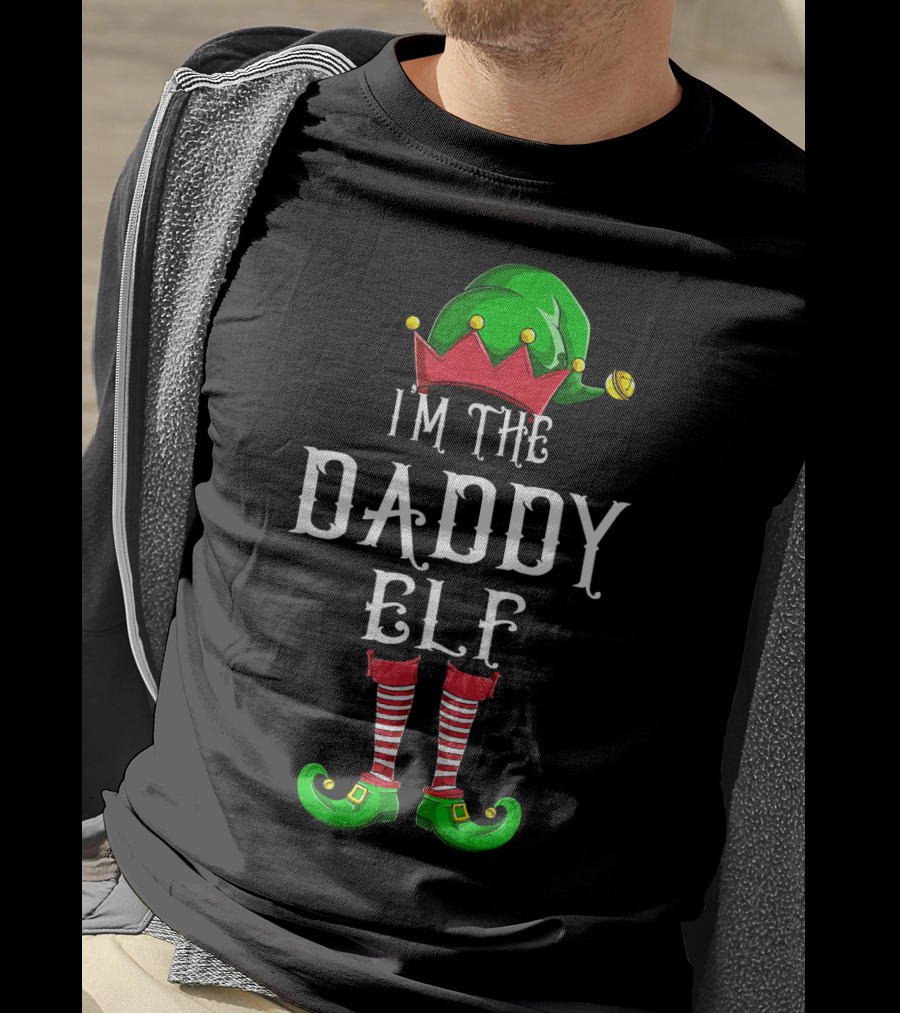 I'm The Daddy Elf Christmas Costume Green Hat Red White Striped Socks T-Shirt